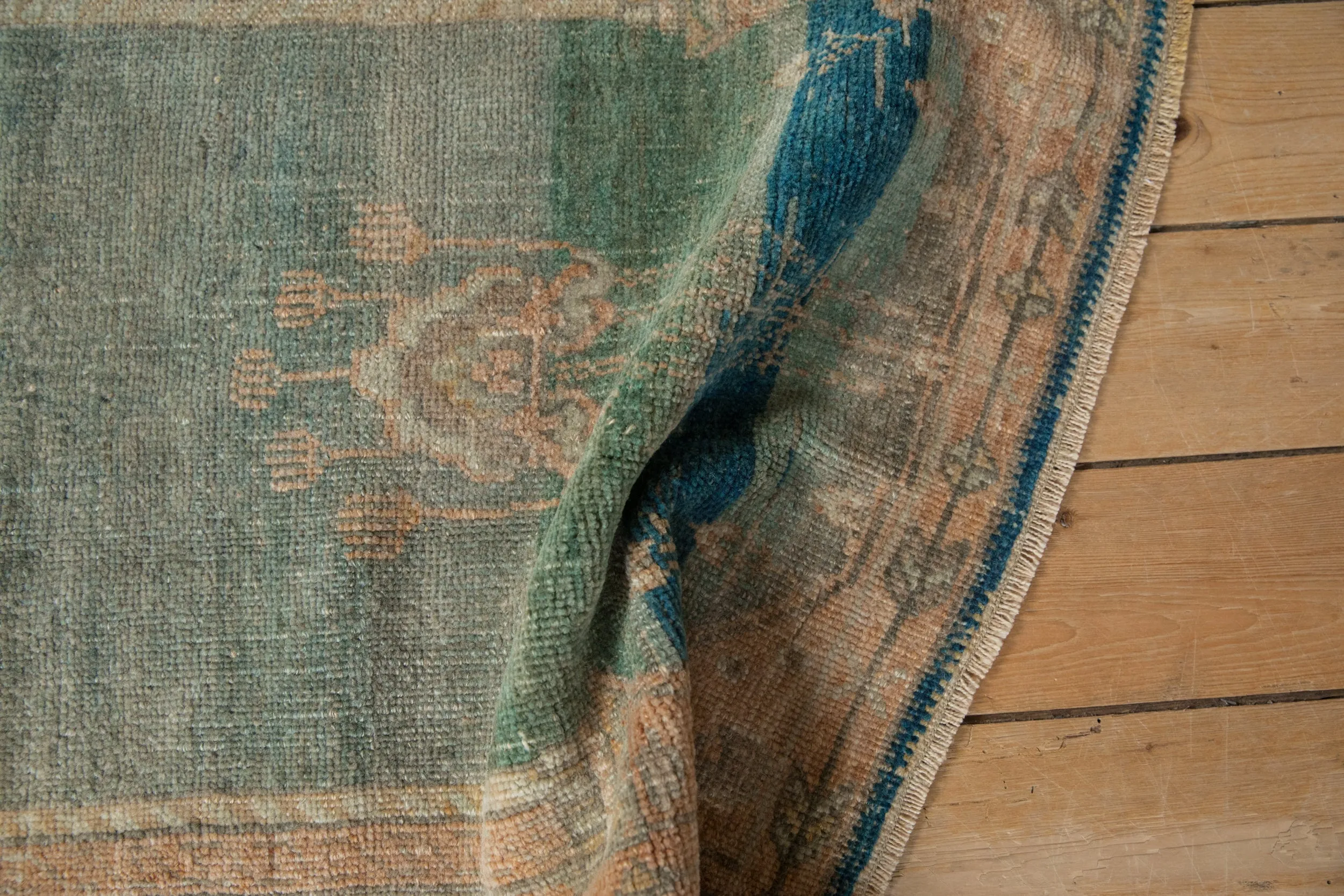 2.5x3.5 Vintage Oushak Rug