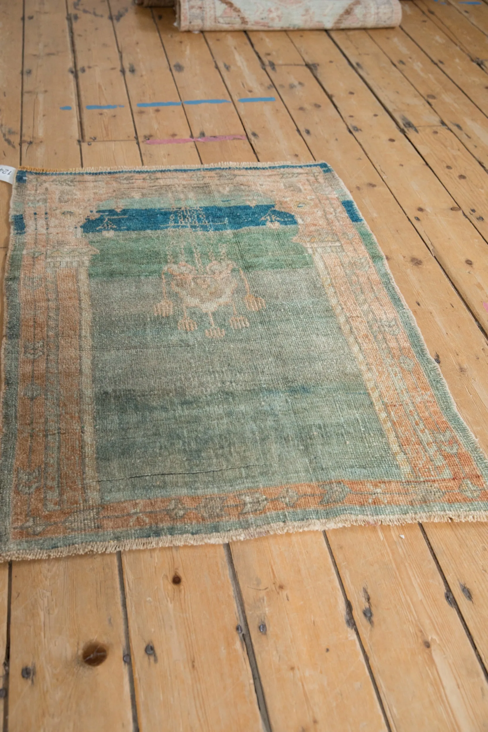2.5x3.5 Vintage Oushak Rug