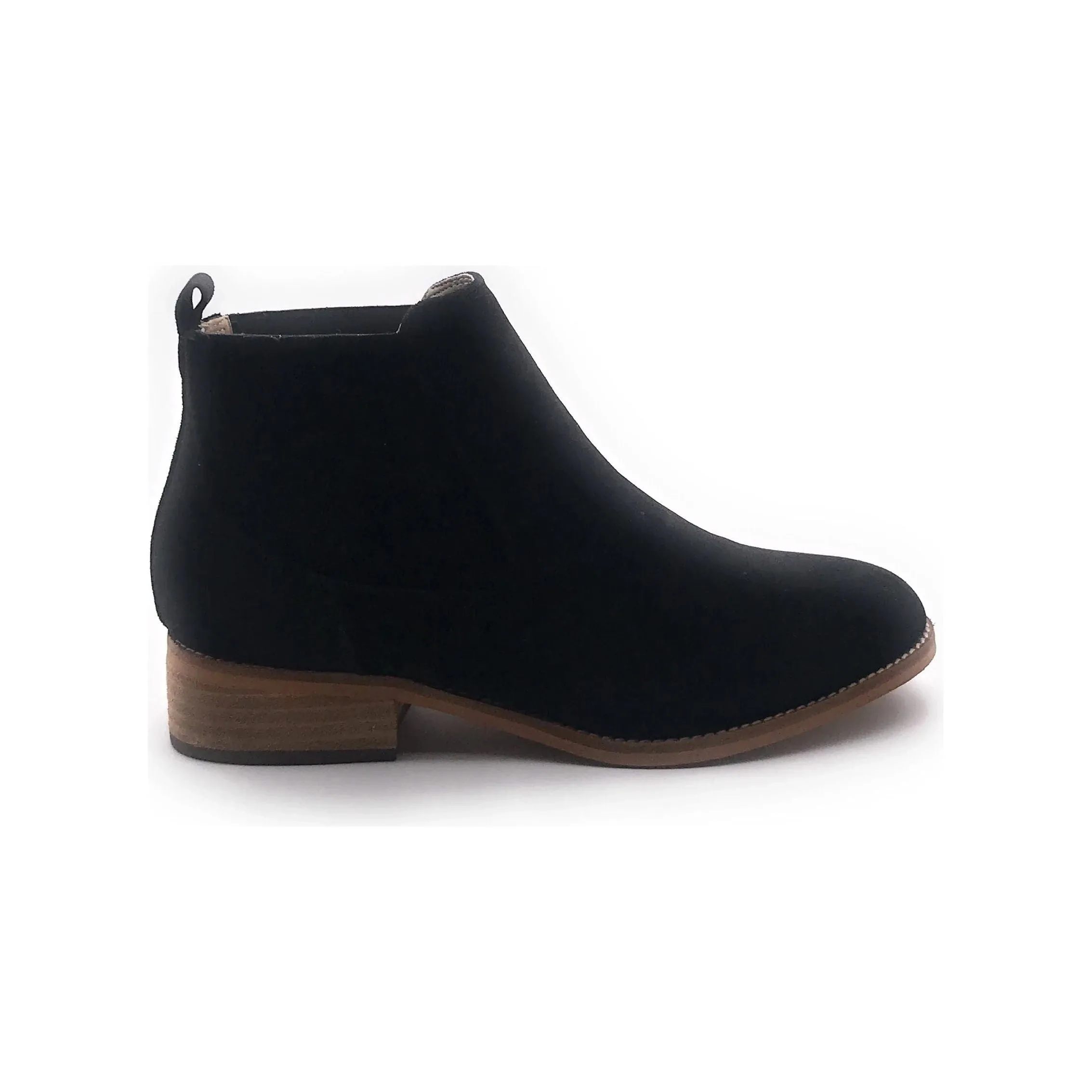 Cassie Suede Black