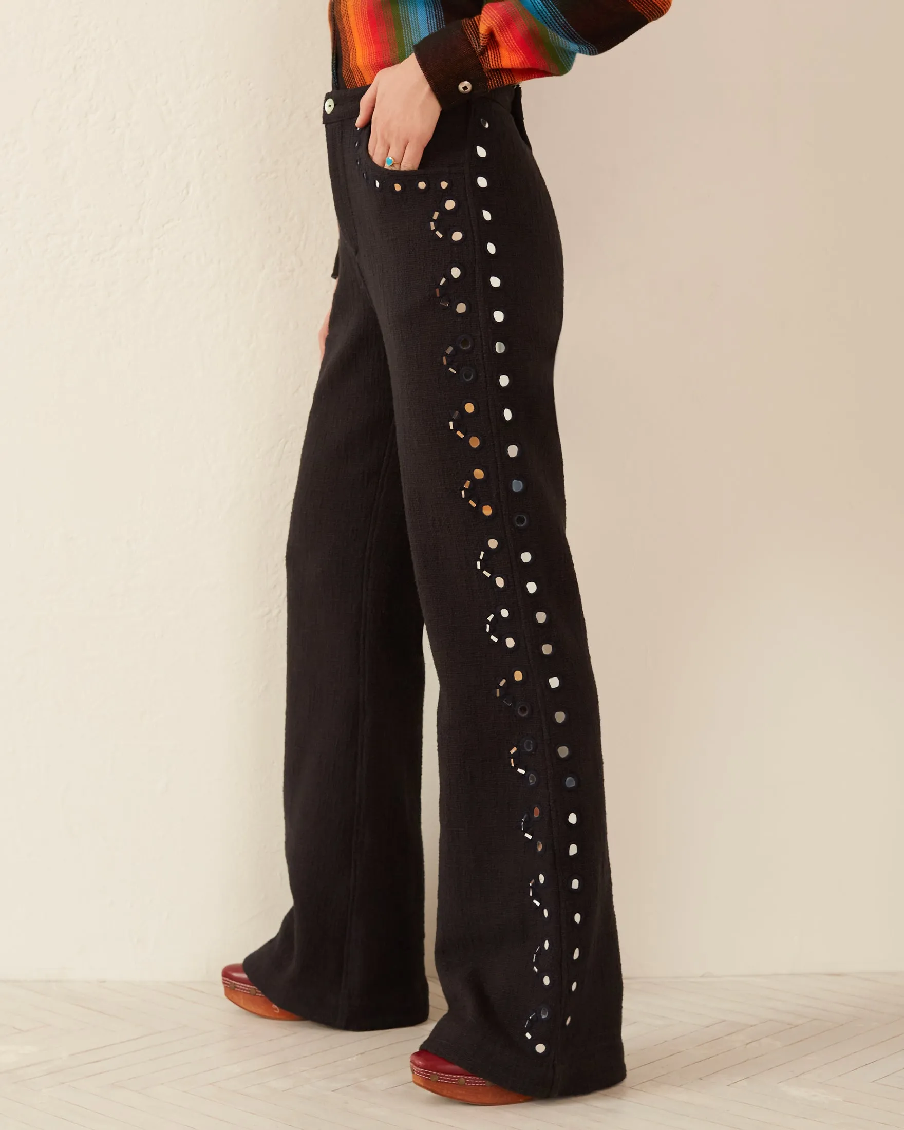 Charlie Black Beauty Pant