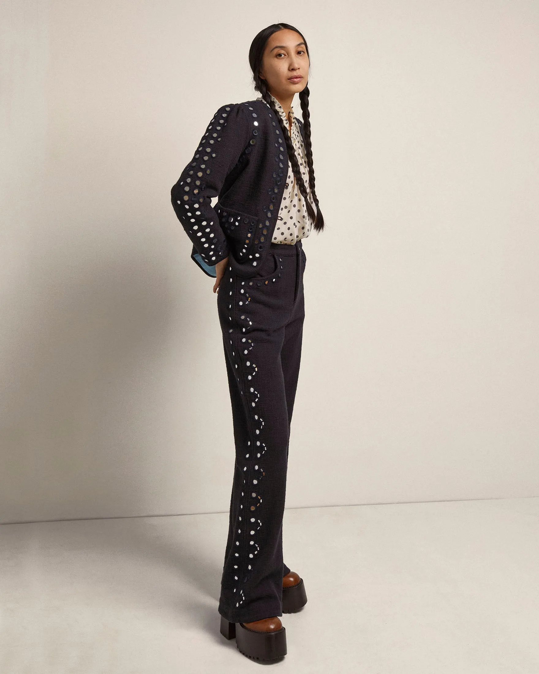 Charlie Black Beauty Pant
