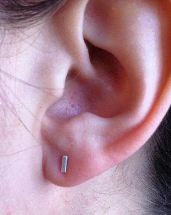 Chic And Stylish Ultra Thin, Hand-Made, Rectangular Bar Stud Earrings - 0017