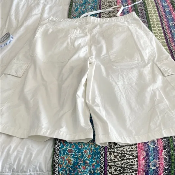 Citizens Of Humanity Cream Women's Bermudas