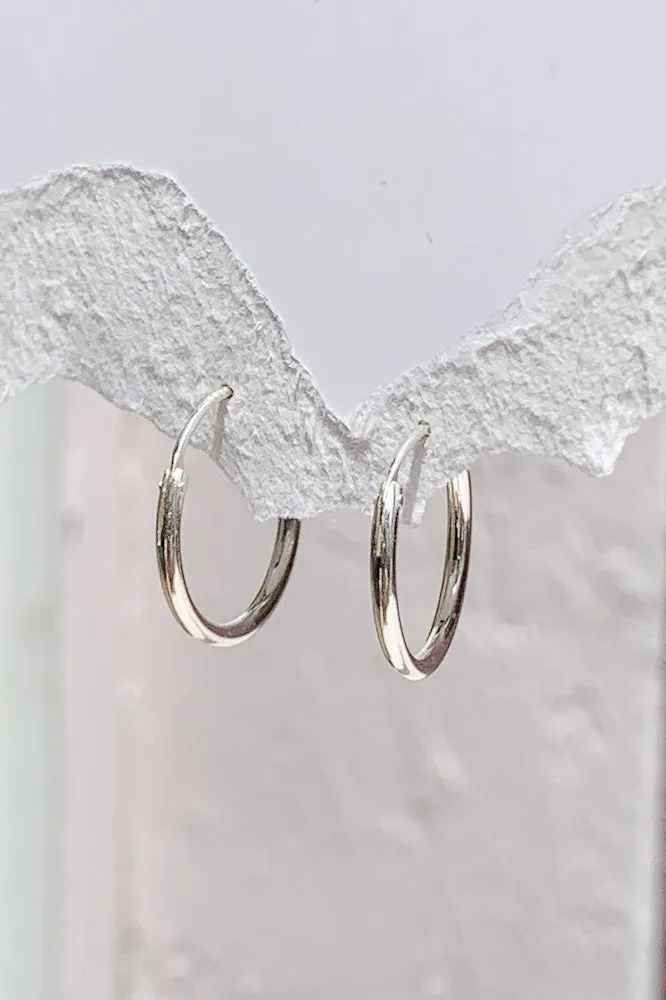 Classic Hoops (925 Silver)