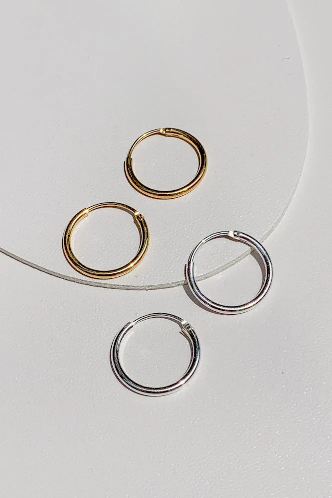 Classic Hoops (925 Silver)