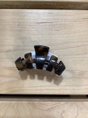 Classic Tortoise Hair Clip