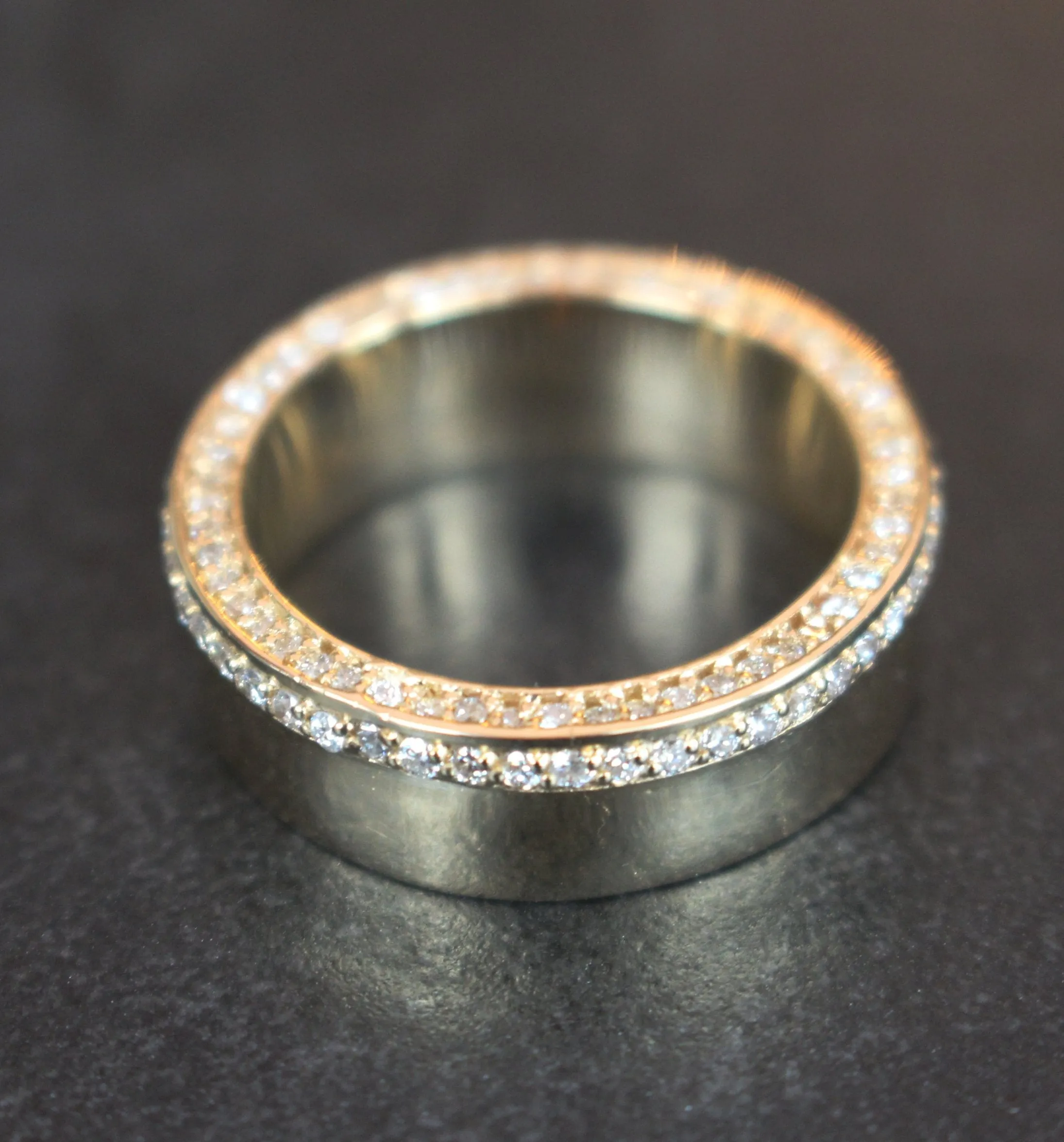 Diamondaire Exclusive Mens Top and Side Profile Gold and Diamond Band