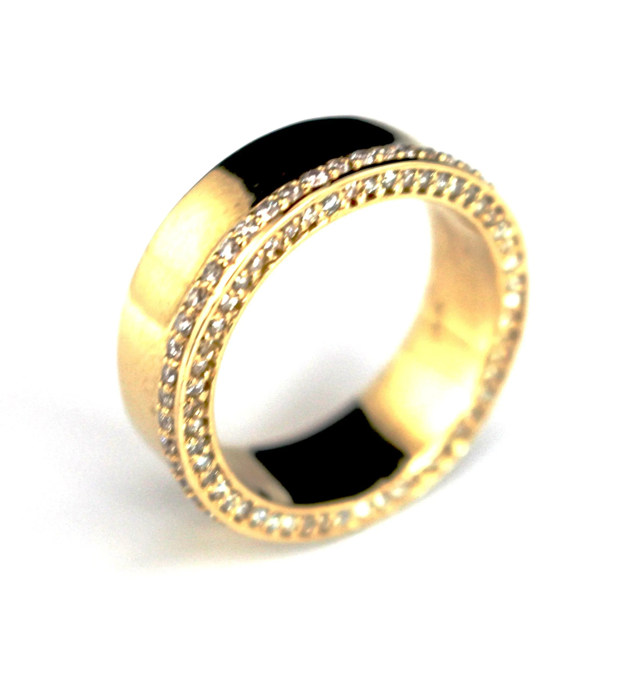 Diamondaire Exclusive Mens Top and Side Profile Gold and Diamond Band