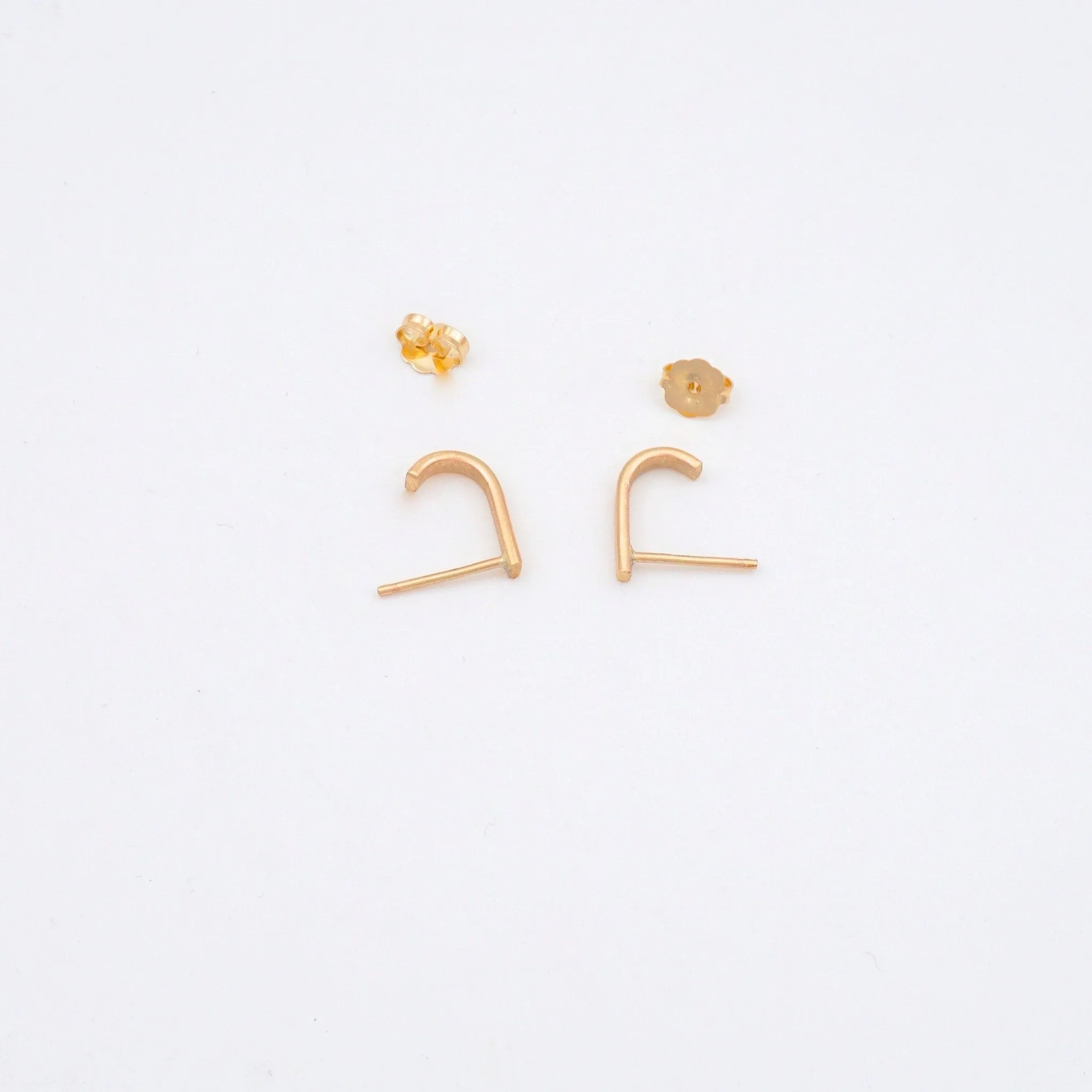 Ear Lobe Hugging Earrings: Embrace Stylish Everyday Elegance 0278