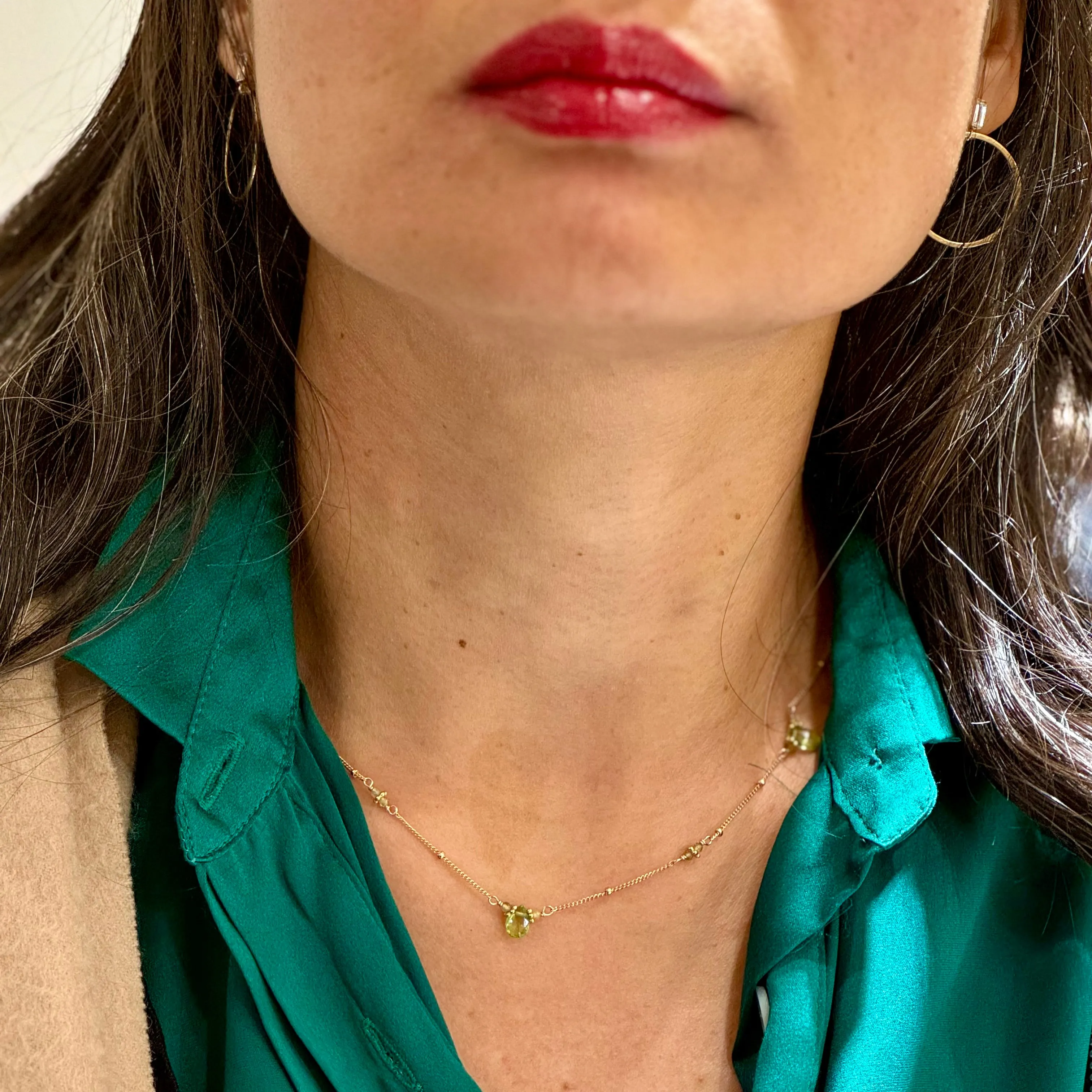 Flapper Chic Short Necklace - Peridot