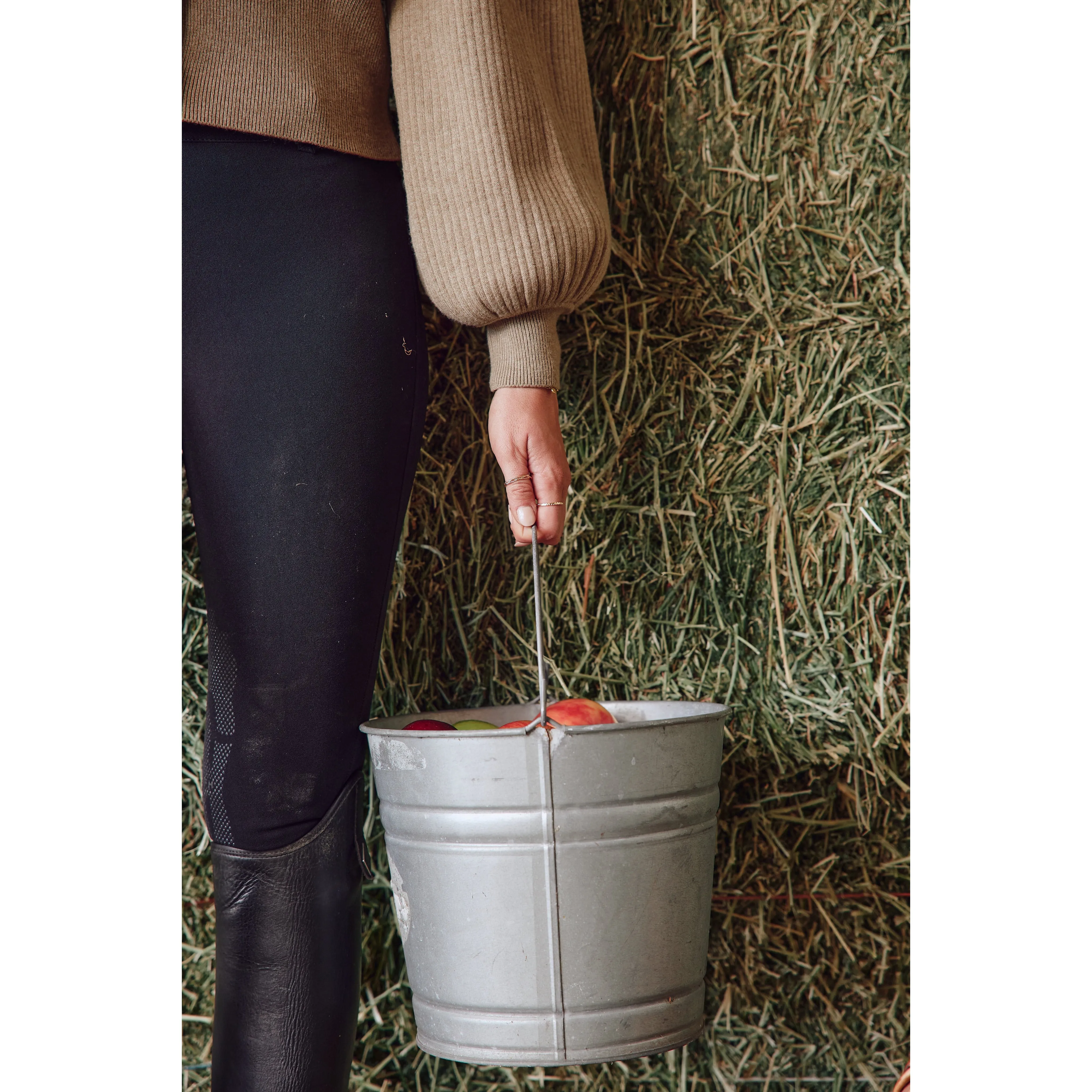 Grace | The Cardigan Sweater | Buckskin