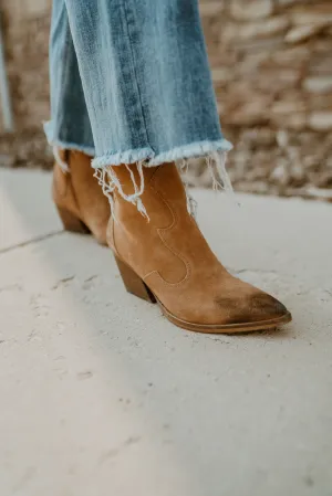 Lasso Boots