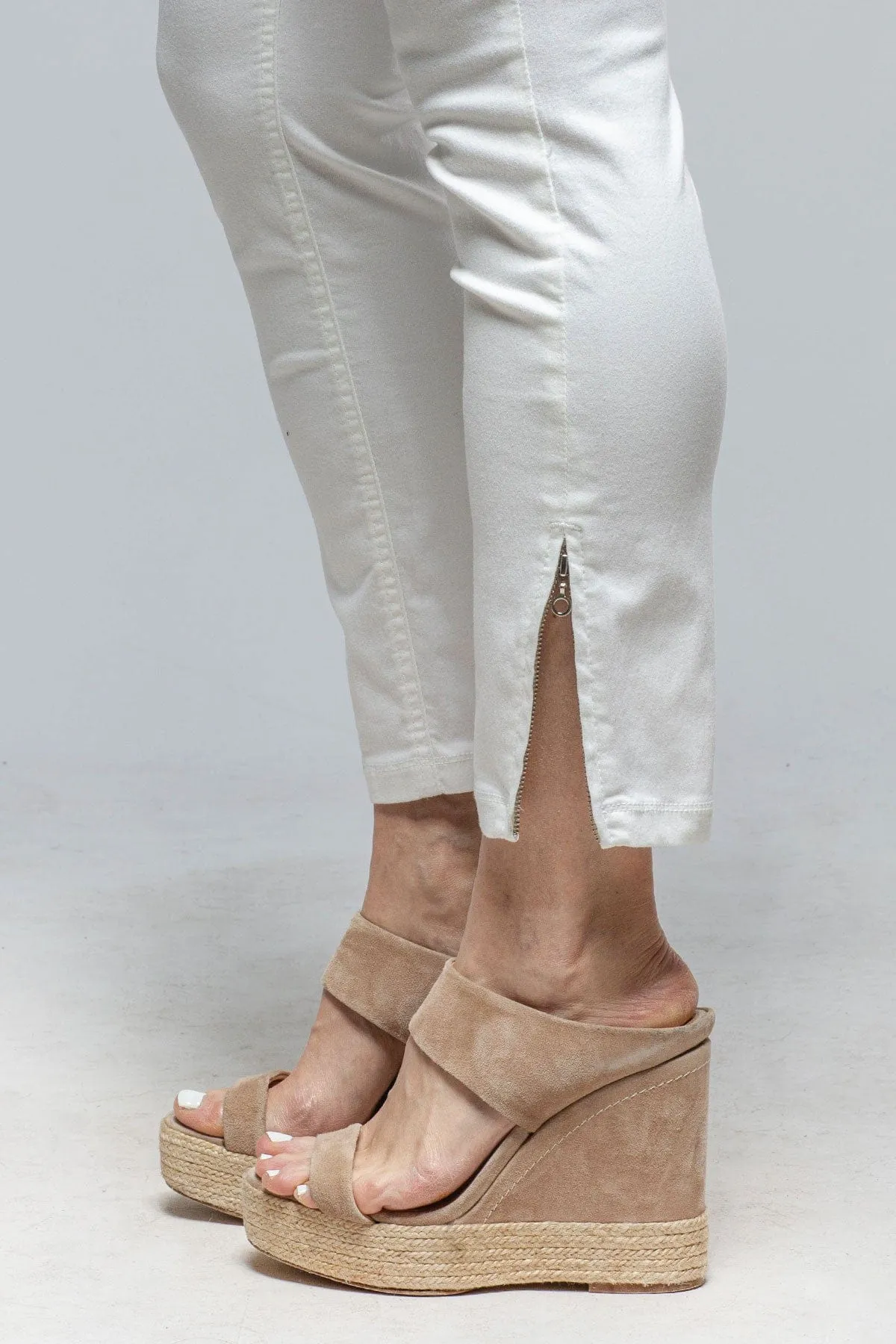MAC Dream Chic in White