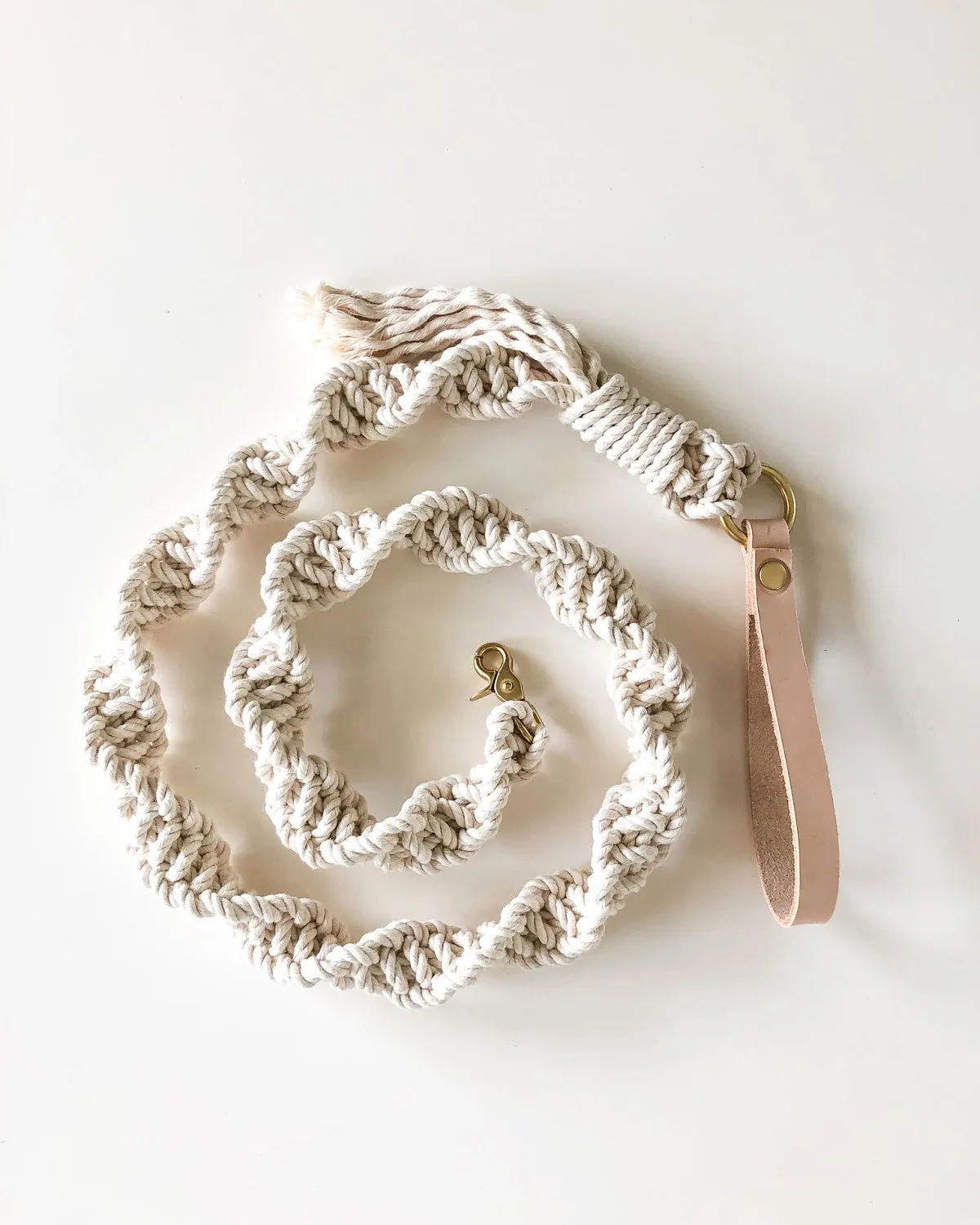 Macrame Dog Leash 4'