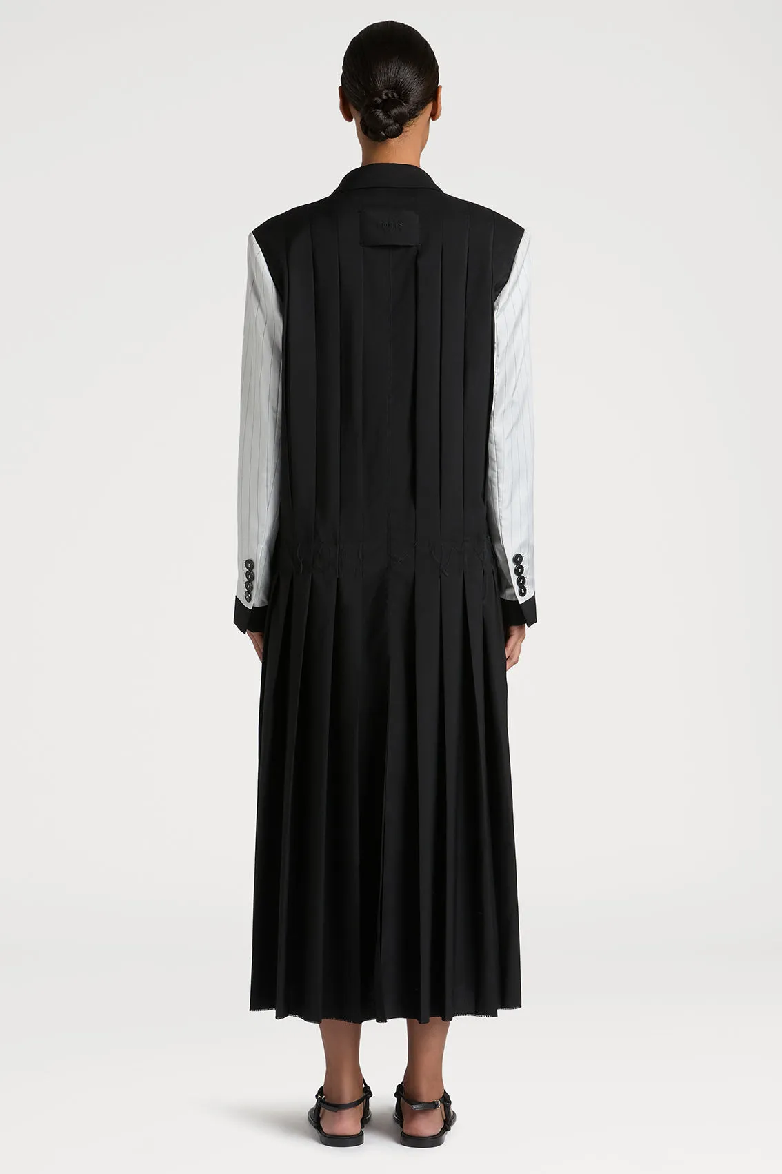 MONOCHROME CHIC OVERCOAT