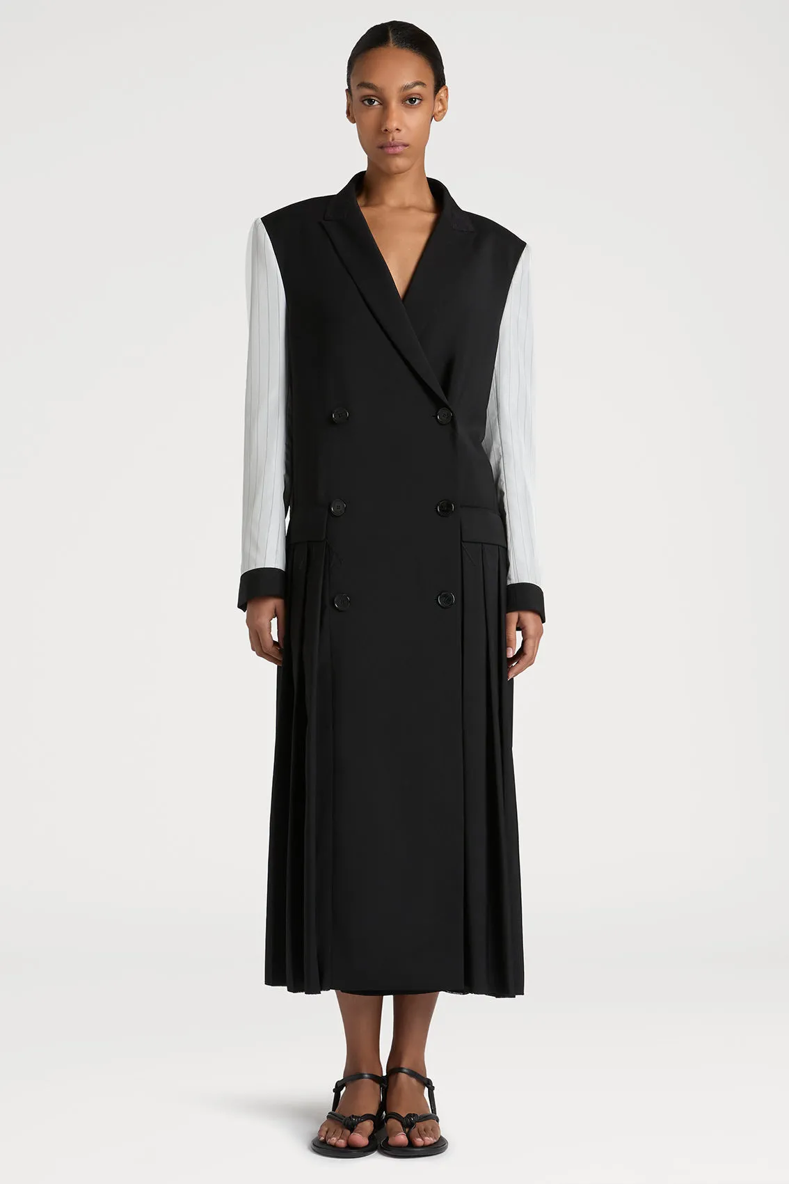 MONOCHROME CHIC OVERCOAT