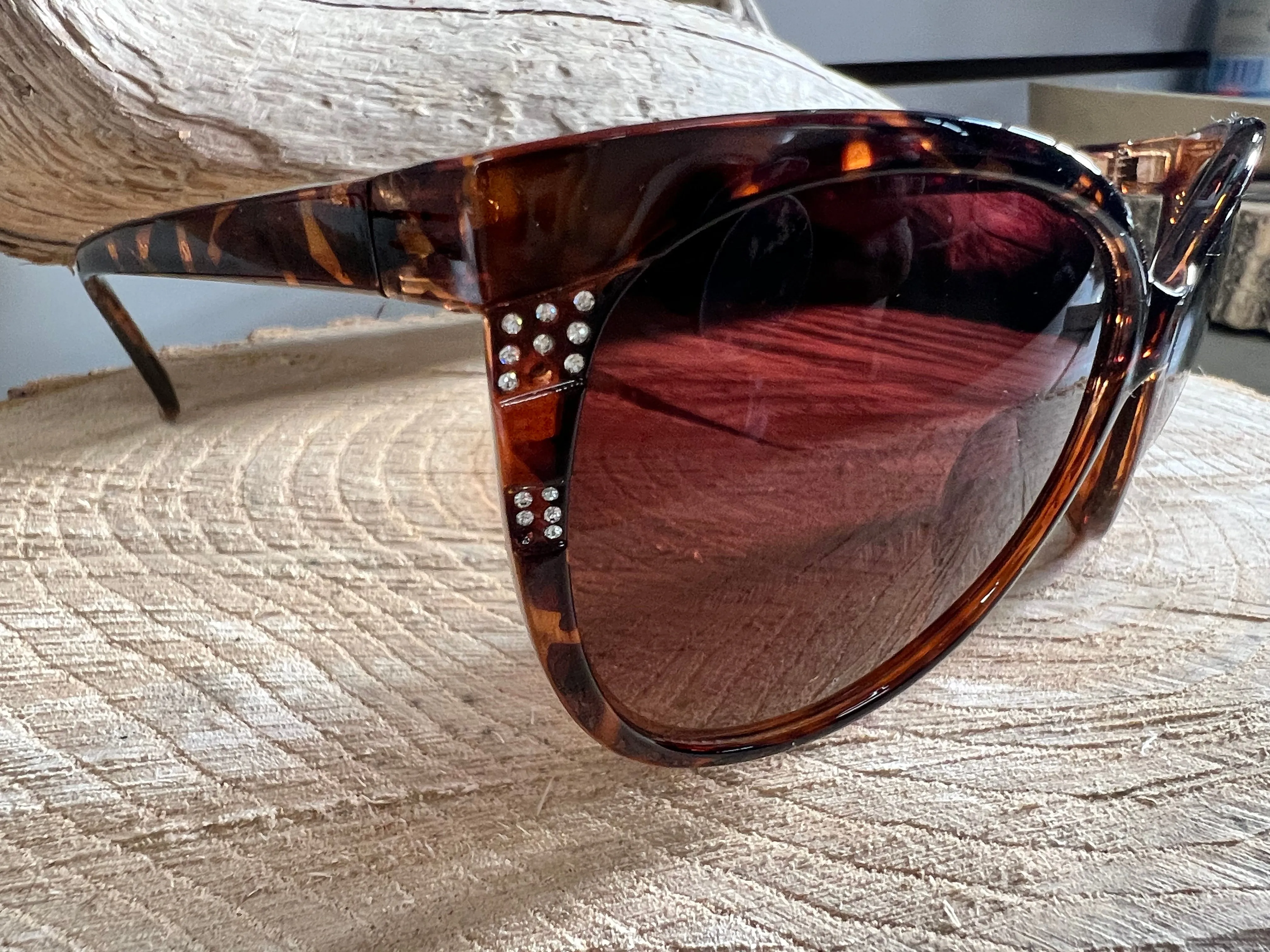 New Designer Rep. Sunglasses, 400 UV Protection! Stylish Gradient Lenses! Cat Eye Brown 9295RS