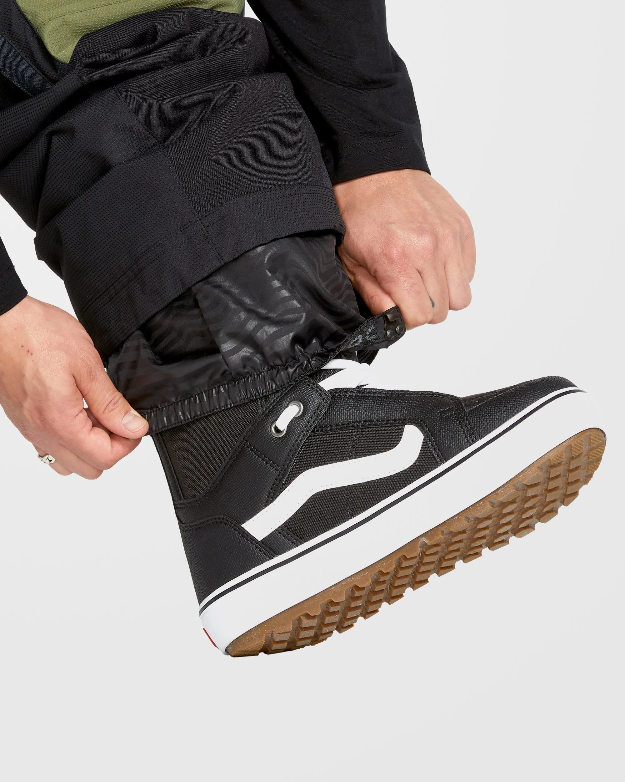 Nwrk Baggy Hose - Black