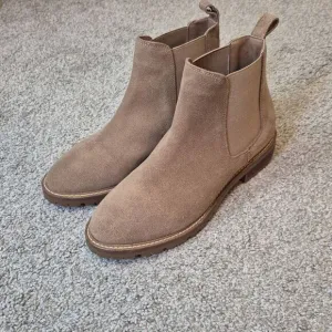 Steve Madden Women's Suede Ankle Boots Size 9