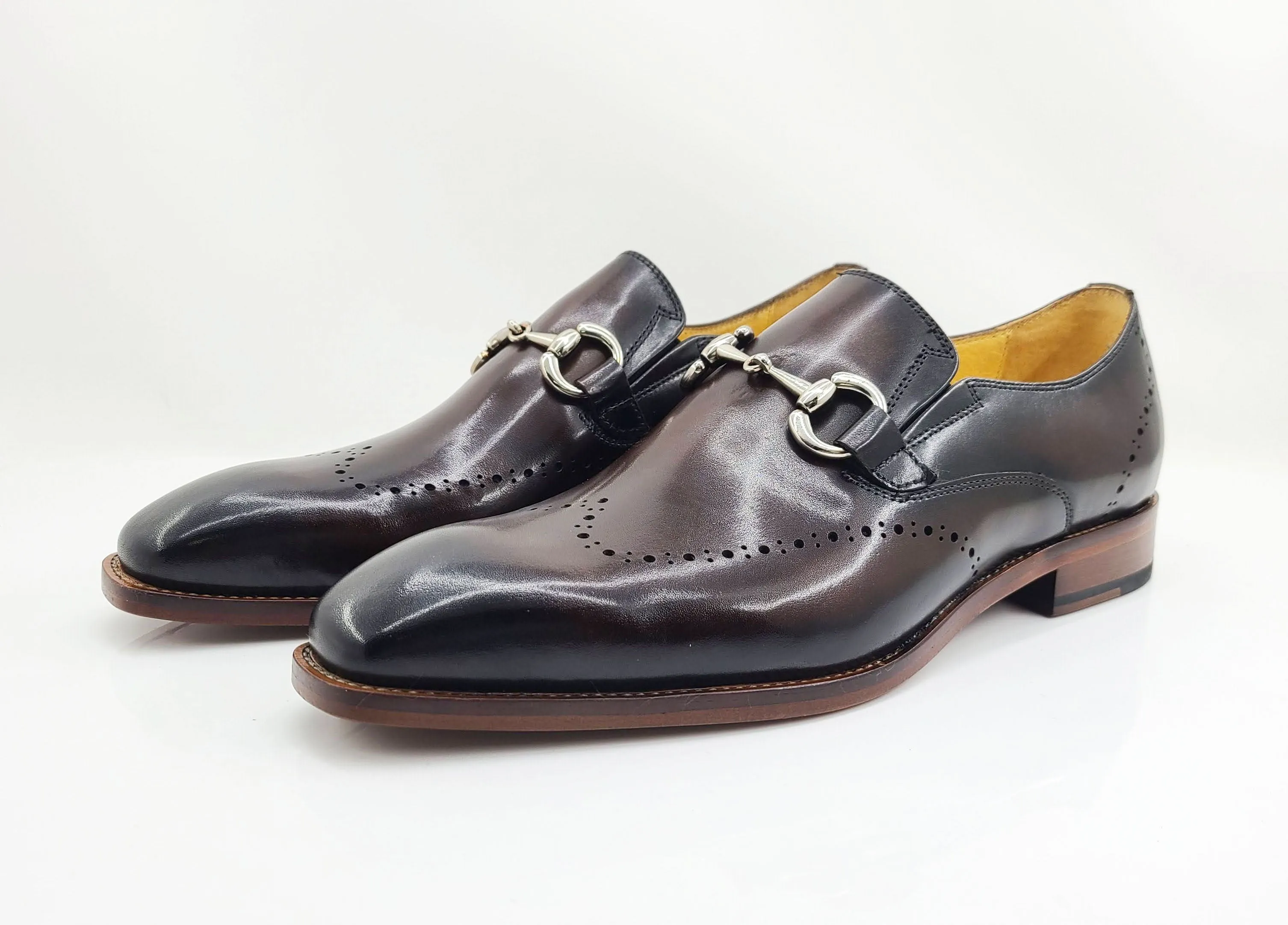 Style: 901-01-Chestnut