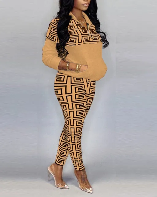 Stylish  Greek Fret Print Coat & Pant Zip Sets