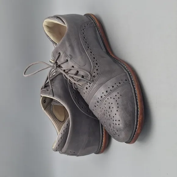 Tsubo S/N 8188-ELPH Men Sz 8 Cap Toe Oxfords distressed grey